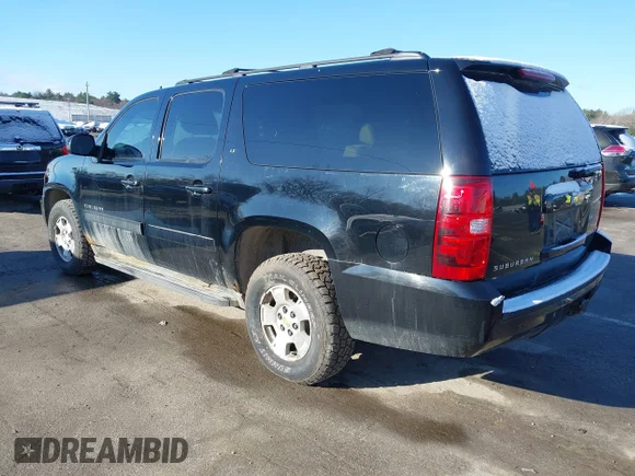 ✅ 2011 Chevrolet Suburban LT • VIN: 1GNSKJE31BR394593 • Lot: 44696651. Wystawiony na IAAI z przebiegiem 201 280 mil. Bezpłatny archiwum sprzedaży aukcyjnych z USA i szczegółowy raport historii pojazdu na DreamBid. Zdjęcie 3.