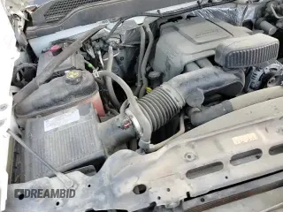 ✅ 2017 Chevrolet Silverado 2500HD LT • VIN: 1GC1KVEG4HF110138 • Lot: 71851005. Listed on Copart with 109,875 mi. Free auction sales archive from the USA and detailed vehicle history report at DreamBid. Image 14.