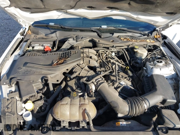 ✅ 2015 Ford Mustang V6 • VIN: 1FA6P8AM5F5363966 • Lot: 43968029. Wystawiony na IAAI z przebiegiem 172 903 mil. Bezpłatny archiwum sprzedaży aukcyjnych z USA i szczegółowy raport historii pojazdu na DreamBid. Zdjęcie 10.