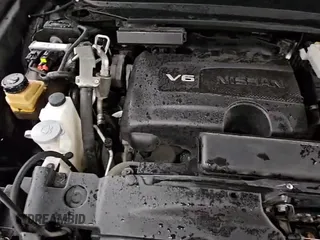 ✅ 2019 Nissan Pathfinder SV • VIN: 5N1DR2MN3KC646705 • Lot: 84961495. Wystawiony na Copart z przebiegiem 118 213 mil. Bezpłatny archiwum sprzedaży aukcyjnych z USA i szczegółowy raport historii pojazdu na DreamBid. Zdjęcie 15.