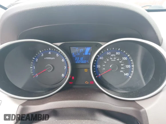 ✅ 2012 Hyundai Tucson Limited • VIN: KM8JUCACXCU532738 • Lot: 43025799. Listed on IAAI with 122,568 mi. Free auction sales archive from the USA and detailed vehicle history report at DreamBid. Image 7.