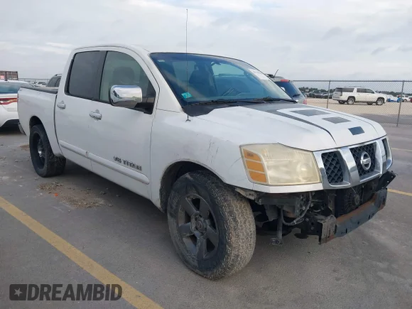 ✅ 2005 Nissan Titan LE • VIN: 1N6BA07A65N538259 • Lot: 42715906. Wystawiony na IAAI z przebiegiem 357 453 mil. Bezpłatny archiwum sprzedaży aukcyjnych z USA i szczegółowy raport historii pojazdu na DreamBid. Zdjęcie 1.