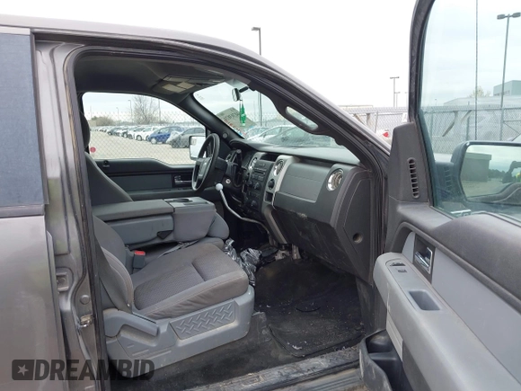 ✅ 2012 Ford F-150 XLT • VIN: 1FTFW1ET1CFB18688 • Lot: 44703810. Wystawiony na IAAI z przebiegiem 170 420 mil. Bezpłatny archiwum sprzedaży aukcyjnych z USA i szczegółowy raport historii pojazdu na DreamBid. Zdjęcie 5.
