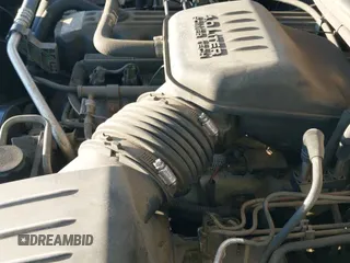 ✅ 2002 Jeep Grand Cherokee Laredo • VIN: 1J4GW48S22C256176 • Lot: 43420528. Listed on IAAI with 226,359 mi. Free auction sales archive from the USA and detailed vehicle history report at DreamBid. Image 19.