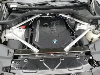 ✅ 2021 BMW X5 sDrive40i • VIN: 5UXCR4C04M9F79681 • Lot: 84427955. Listed on Copart with 87,702 mi. Free auction sales archive from the USA and detailed vehicle history report at DreamBid. Image 13.