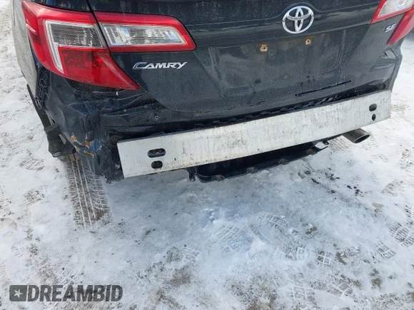 ✅ 2013 Toyota Camry LE • VIN: 4T1BF1FK7DU296876 • Lot: 44178071. Wystawiony na IAAI z przebiegiem 160 063 mil. Bezpłatny archiwum sprzedaży aukcyjnych z USA i szczegółowy raport historii pojazdu na DreamBid. Zdjęcie 6.