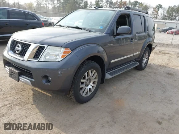 ✅ 2011 Nissan Pathfinder Silver • VIN: 5N1AR1NB8BC614320 • Lot: 44681485. Wystawiony na IAAI z przebiegiem 142 325 mil. Bezpłatny archiwum sprzedaży aukcyjnych z USA i szczegółowy raport historii pojazdu na DreamBid. Zdjęcie 2.