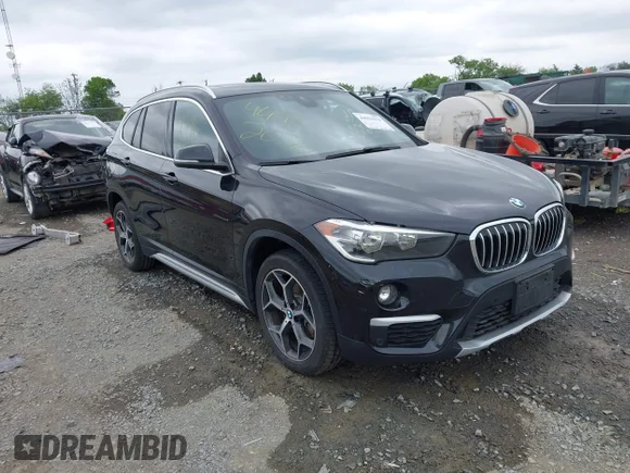 ✅ 2019 BMW X1 xDrive28i • VIN: WBXHT3C51K5L97942 • Лот: 44962070. Опубликован ранее на IAAI с пробегом 47 135 миль. Бесплатный доступ к архиву аукционных продаж из США и подробный отчёт об истории автомобиля на DreamBid. Изображение 1.