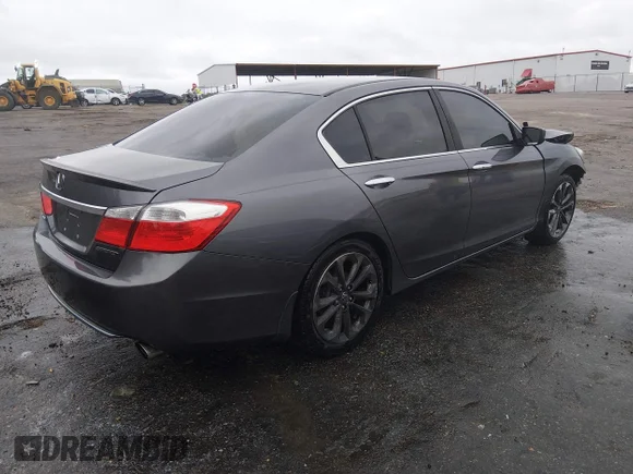✅ 2015 Honda Accord Sport • VIN: 1HGCR2F52FA036410 • Lot: 45070367. Wystawiony na IAAI z przebiegiem 172 892 mil. Bezpłatny archiwum sprzedaży aukcyjnych z USA i szczegółowy raport historii pojazdu na DreamBid. Zdjęcie 4.