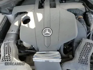 ✅ 2017 Mercedes-Benz GLE 400 • VIN: 4JGDA5GB0HA928153 • Лот: 72044495. Опубликован ранее на Copart с пробегом 79 002 миль. Бесплатный доступ к архиву аукционных продаж из США и подробный отчёт об истории автомобиля на DreamBid. Изображение 14.