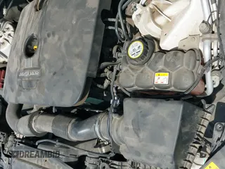 ✅ 2017 Jaguar XE 25t Premium • VIN: SAJAD4BG3HA959264 • Лот: 43197497. Опубликован ранее на IAAI с пробегом 70 996 миль. Бесплатный доступ к архиву аукционных продаж из США и подробный отчёт об истории автомобиля на DreamBid. Изображение 20.