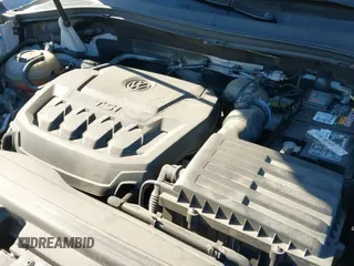 ✅ 2018 Volkswagen Tiguan SEL • VIN: 3VV2B7AX8JM149750 • Lot: 43318359. Wystawiony na IAAI z przebiegiem 68 186 mil. Bezpłatny archiwum sprzedaży aukcyjnych z USA i szczegółowy raport historii pojazdu na DreamBid. Zdjęcie 19.