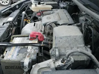 ✅ 2018 Toyota RAV4 SE • VIN: JTMNFREV4JJ170810 • Лот: 43749800. Опубликован ранее на IAAI с пробегом 92 978 миль. Бесплатный доступ к архиву аукционных продаж из США и подробный отчёт об истории автомобиля на DreamBid. Изображение 19.