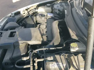 ✅ 2010 Volvo V50 R-Design • VIN: YV1672MJ3A2528510 • Лот: 43173908. Опубликован ранее на IAAI с пробегом 141 236 миль. Бесплатный доступ к архиву аукционных продаж из США и подробный отчёт об истории автомобиля на DreamBid. Изображение 12.