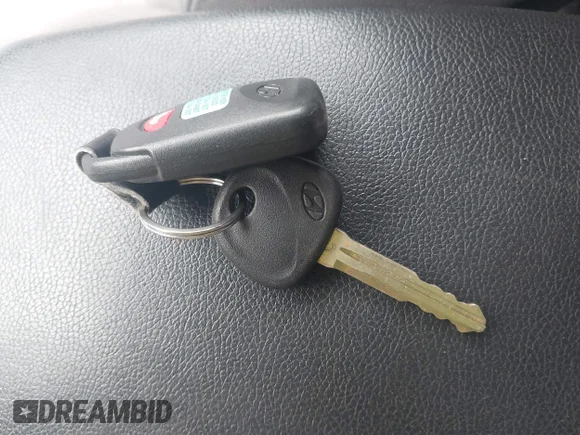 ✅ 2014 Hyundai Elantra SE • VIN: KMHDH4AE3EU120088 • Lot: 44991383. Wystawiony na IAAI z przebiegiem 108 419 mil. Bezpłatny archiwum sprzedaży aukcyjnych z USA i szczegółowy raport historii pojazdu na DreamBid. Zdjęcie 11.