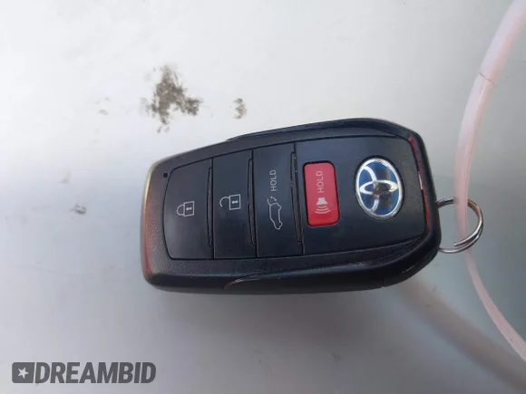 ✅ 2022 Toyota Venza LE • VIN: JTEAAAAH9NJ093397 • Lot: 45161365. Wystawiony na IAAI z przebiegiem 76 552 mil. Bezpłatny archiwum sprzedaży aukcyjnych z USA i szczegółowy raport historii pojazdu na DreamBid. Zdjęcie 11.