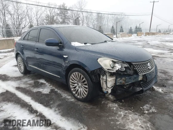 ✅ 2011 Suzuki Kizashi SE • VIN: JS2RF9A33B6110615 • Лот: 44029097. Опубліковано раніше на IAAI з пробігом 177 248 миль. Безкоштовний доступ до архіву аукціонних продажів зі США та докладний звіт про історію автомобіля на DreamBid. Зображення 1.