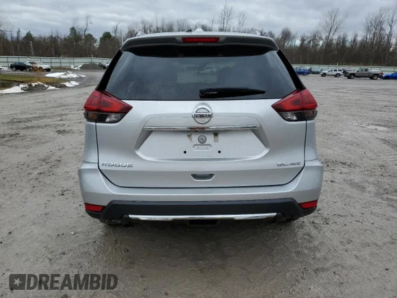 ✅ 2018 Nissan Rogue SL • VIN: 5N1AT2MV1JC777392 • Лот: 68544182. Опубликован ранее на Copart с пробегом 70 752 миль. Бесплатный доступ к архиву аукционных продаж из США и подробный отчёт об истории автомобиля на DreamBid. Изображение 6.