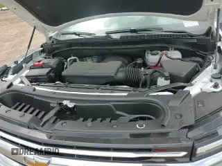 2025 Chevrolet Suburban Premier with VIN 1GNS6FRD7SR181541, listed as a Copart auction lot 64447805 with 2,843 mi miles and Salvage title. Bid and sale history available at DreamBid. Image 16.