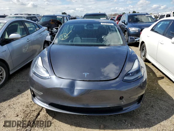 ✅ 2021 Tesla Model 3 Long Range • VIN: 5YJ3E1EB5MF001716 • Лот: 43236833. Опубліковано раніше на Copart з пробігом 11 070 миль. Безкоштовний доступ до архіву аукціонних продажів зі США та докладний звіт про історію автомобіля на DreamBid. Зображення 5.