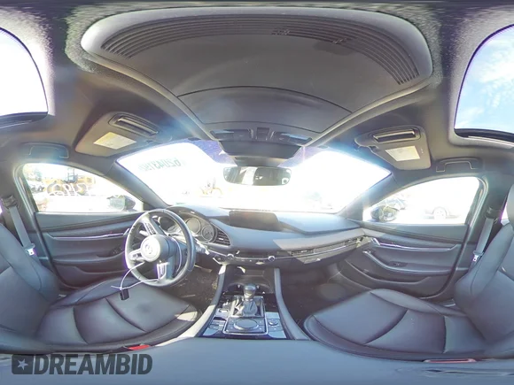✅ 2021 Mazda 3 Premium • VIN: JM1BPBML4M1402317 • Лот: 64393482. Опубликован ранее на Copart с пробегом 8 016 миль. Бесплатный доступ к архиву аукционных продаж из США и подробный отчёт об истории автомобиля на DreamBid. Изображение 12.