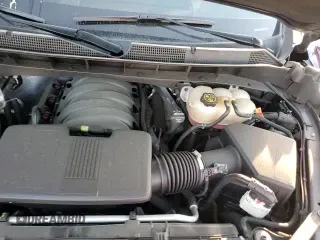 ✅ 2022 Chevrolet Silverado 1500 RST • VIN: 1GCUYEED2NZ234971 • Lot: 92379515. Wystawiony na Copart z przebiegiem 57 586 mil. Bezpłatny archiwum sprzedaży aukcyjnych z USA i szczegółowy raport historii pojazdu na DreamBid. Zdjęcie 16.