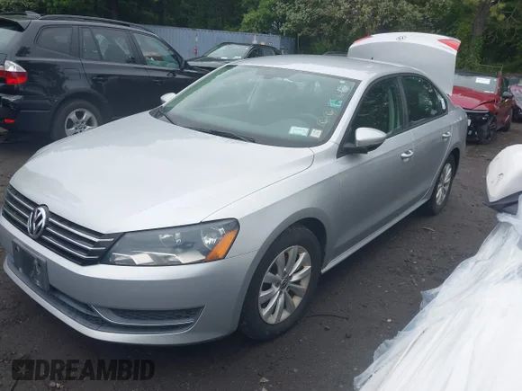 ✅ 2012 Volkswagen Passat S • VIN: 1VWAP7A36CC062830 • Lot: 45194198. Listed on IAAI with 157,088 mi. Free auction sales archive from the USA and detailed vehicle history report at DreamBid. Image 2.