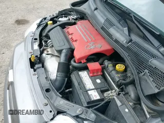 ✅ 2013 FIAT 500 Abarth • VIN: 3C3CFFJH3DT674482 • Lot: 42675081. Wystawiony na IAAI z przebiegiem 93 236 mil. Bezpłatny archiwum sprzedaży aukcyjnych z USA i szczegółowy raport historii pojazdu na DreamBid. Zdjęcie 13.