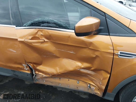 ✅ 2016 Ford Escape SE • VIN: 1FMCU0G79GUC89155 • Lot: 44161528. Wystawiony na IAAI z przebiegiem 187 066 mil. Bezpłatny archiwum sprzedaży aukcyjnych z USA i szczegółowy raport historii pojazdu na DreamBid. Zdjęcie 6.