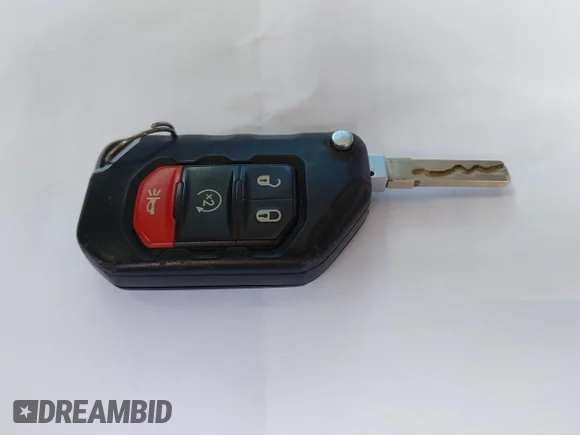 ✅ 2019 Jeep Wrangler Unlimited Sport S • VIN: 1C4HJXDG0KW529657 • Lot: 44285204. Wystawiony na IAAI z przebiegiem 62 344 mil. Bezpłatny archiwum sprzedaży aukcyjnych z USA i szczegółowy raport historii pojazdu na DreamBid. Zdjęcie 11.
