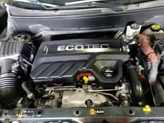 ✅ 2018 GMC Terrain SLE Diesel • VIN: 3GKALUEU4JL152421 • Lot: 85133335. Wystawiony na Copart z przebiegiem 112 986 mil. Bezpłatny archiwum sprzedaży aukcyjnych z USA i szczegółowy raport historii pojazdu na DreamBid. Zdjęcie 13.