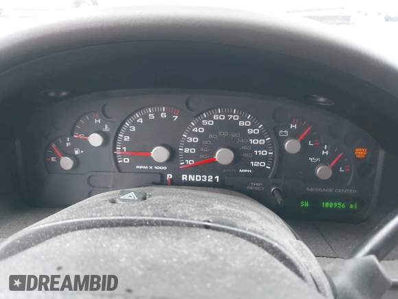 ✅ 2005 Ford Explorer XLT • VIN: 1FMZU73KX5UB33636 • Lot: 42635469. Wystawiony na IAAI z przebiegiem 180 956 mil. Bezpłatny archiwum sprzedaży aukcyjnych z USA i szczegółowy raport historii pojazdu na DreamBid. Zdjęcie 7.