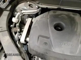 ✅ 2020 Volvo XC60 Inscription • VIN: YV4102RL0L1571657 • Lot: 86089505. Listed on Copart with 95,635 mi. Free auction sales archive from the USA and detailed vehicle history report at DreamBid. Image 16.