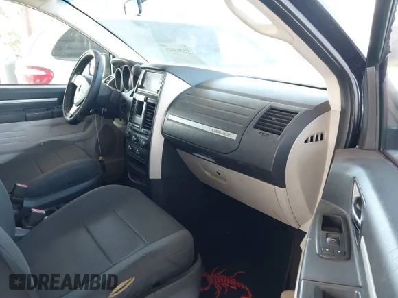 ✅ 2010 Dodge Grand Caravan SE • VIN: 2D4RN4DE4AR143467 • Lot: 45063021. Wystawiony na IAAI z przebiegiem 183 310 mil. Bezpłatny archiwum sprzedaży aukcyjnych z USA i szczegółowy raport historii pojazdu na DreamBid. Zdjęcie 5.