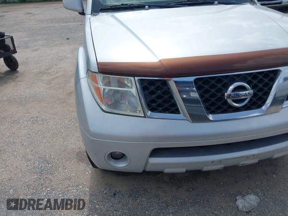 ✅ 2007 Nissan Pathfinder S • VIN: 5N1AR18U07C642780 • Lot: 42555078. Wystawiony na IAAI z przebiegiem 138 220 mil. Bezpłatny archiwum sprzedaży aukcyjnych z USA i szczegółowy raport historii pojazdu na DreamBid. Zdjęcie 6.