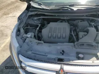 ✅ 2019 Mitsubishi Eclipse Cross ES • VIN: JA4AS3AA2KZ048552 • Lot: 60172675. Wystawiony na Copart z przebiegiem 84 521 mil. Bezpłatny archiwum sprzedaży aukcyjnych z USA i szczegółowy raport historii pojazdu na DreamBid. Zdjęcie 16.