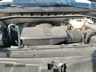 ✅ 2022 Chevrolet Suburban Premier • VIN: 1GNSKFKD2NR138333 • Lot: 41911336. Wystawiony na IAAI z przebiegiem 78 003 mil. Bezpłatny archiwum sprzedaży aukcyjnych z USA i szczegółowy raport historii pojazdu na DreamBid. Zdjęcie 19.