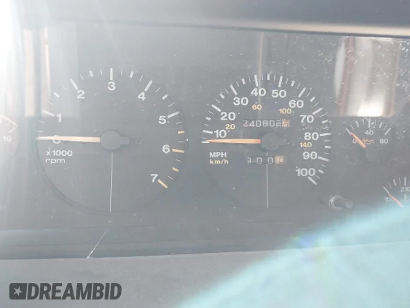 ✅ 1995 Jeep Grand Cherokee Laredo • VIN: 1J4GZ58S1SC502051 • Lot: 43733265. Wystawiony na IAAI z przebiegiem 240 806 mil. Bezpłatny archiwum sprzedaży aukcyjnych z USA i szczegółowy raport historii pojazdu na DreamBid. Zdjęcie 7.