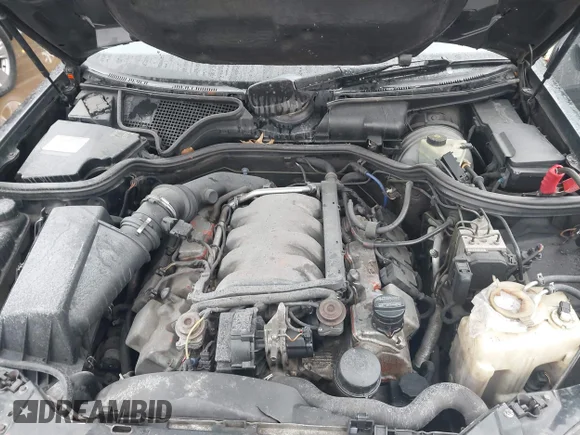✅ 1999 Mercedes-Benz E 320 • VIN: WDBJF70H0XA722962 • Lot: 44492138. Wystawiony na IAAI z przebiegiem Nie podano. Bezpłatny archiwum sprzedaży aukcyjnych z USA i szczegółowy raport historii pojazdu na DreamBid. Zdjęcie 10.