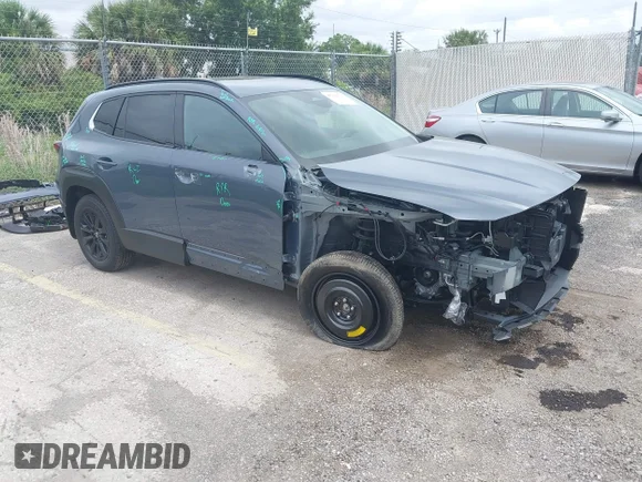 ✅ 2025 Mazda CX-50 Hybrid Premium Package • VIN: 7MMVAADW8SN139144 • Лот: 45210715. Опубликован ранее на IAAI с пробегом 6 414 миль. Бесплатный доступ к архиву аукционных продаж из США и подробный отчёт об истории автомобиля на DreamBid. Изображение 1.