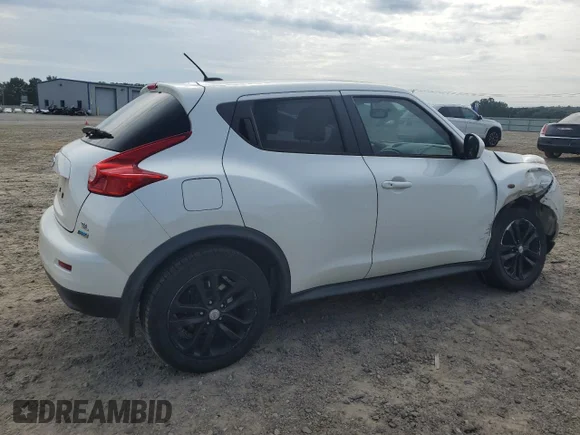 ✅ 2014 Nissan Juke SV • VIN: JN8AF5MR4ET356518 • Lot: 69232564. Listed on Copart with 130,565 mi. Free auction sales archive from the USA and detailed vehicle history report at DreamBid. Image 3.