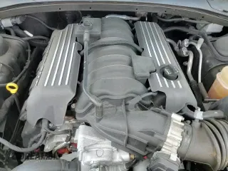 ✅ 2020 Dodge Charger Scat Pack Widebody • VIN: 2C3CDXGJ9LH216409 • Lot: 69113355. Wystawiony na Copart z przebiegiem 84 014 mil. Bezpłatny archiwum sprzedaży aukcyjnych z USA i szczegółowy raport historii pojazdu na DreamBid. Zdjęcie 16.