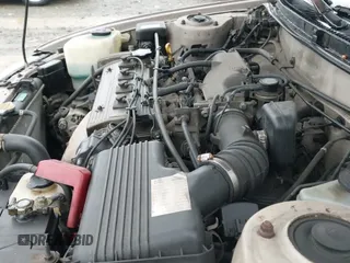 ✅ 1997 Geo Prizm • VIN: 1Y1SK5267VZ430544 • Lot: 43765065. Wystawiony na IAAI z przebiegiem 191 906 mil. Bezpłatny archiwum sprzedaży aukcyjnych z USA i szczegółowy raport historii pojazdu na DreamBid. Zdjęcie 12.