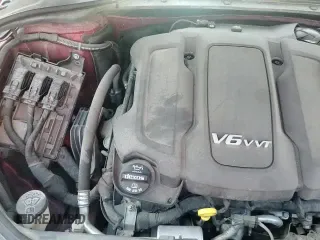 ✅ 2018 Buick LaCrosse Premium • VIN: 1G4ZS5SS9JU123315 • Lot: 64689985. Wystawiony na Copart z przebiegiem 94 401 mil. Bezpłatny archiwum sprzedaży aukcyjnych z USA i szczegółowy raport historii pojazdu na DreamBid. Zdjęcie 13.