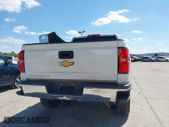 ✅ 2016 Chevrolet Silverado 2500HD Work Truck • VIN: 1GC2KUEGXGZ309612 • Lot: 44585051. Wystawiony na IAAI z przebiegiem 325 129 mil. Bezpłatny archiwum sprzedaży aukcyjnych z USA i szczegółowy raport historii pojazdu na DreamBid. Zdjęcie 17.