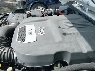 ✅ 2015 Jeep Wrangler Unlimited Sport • VIN: 1C4BJWDG1FL666131 • Lot: 42715270. Listed on IAAI with 211,895 mi. Free auction sales archive from the USA and detailed vehicle history report at DreamBid. Image 19.