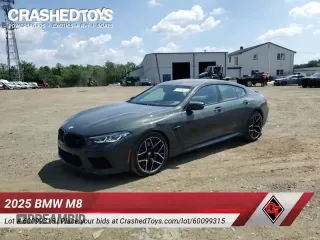 ✅ 2025 BMW M8 Competition • VIN: WBSGV0C0XSCU83020 • Лот: 60099315. Опубликован ранее на Copart с пробегом 110 миль. Бесплатный доступ к архиву аукционных продаж из США и подробный отчёт об истории автомобиля на DreamBid. Изображение 15.