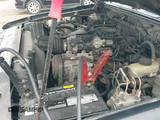 ✅ 1998 Ford Explorer Sport • VIN: 1FMYU22X6WUB65948 • Lot: 42542594. Wystawiony na IAAI z przebiegiem Nie podano. Bezpłatny archiwum sprzedaży aukcyjnych z USA i szczegółowy raport historii pojazdu na DreamBid. Zdjęcie 12.