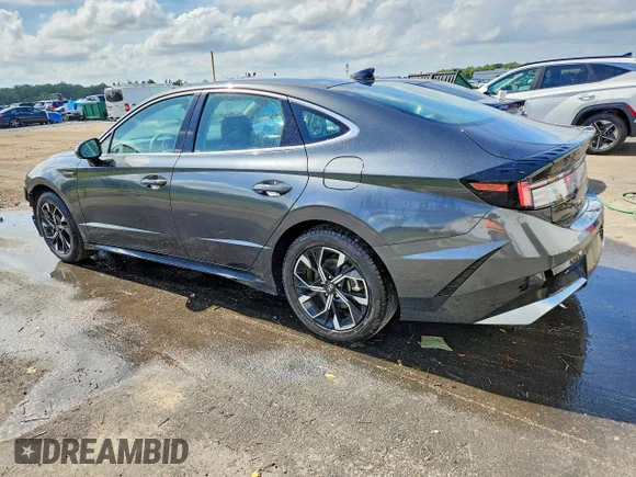 ✅ 2025 Hyundai Sonata SEL • VIN: KMHL64JA7SA449016 • Lot: 53803186. Wystawiony na Copart z przebiegiem 44 974 mil. Bezpłatny archiwum sprzedaży aukcyjnych z USA i szczegółowy raport historii pojazdu na DreamBid. Zdjęcie 2.