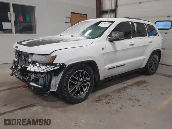 ✅ 2017 Jeep Grand Cherokee Trailhawk • VIN: 1C4RJFLG4HC938979 • Lot: 43999872. Listed on IAAI with 204,466 mi. Free auction sales archive from the USA and detailed vehicle history report at DreamBid. Image 2.